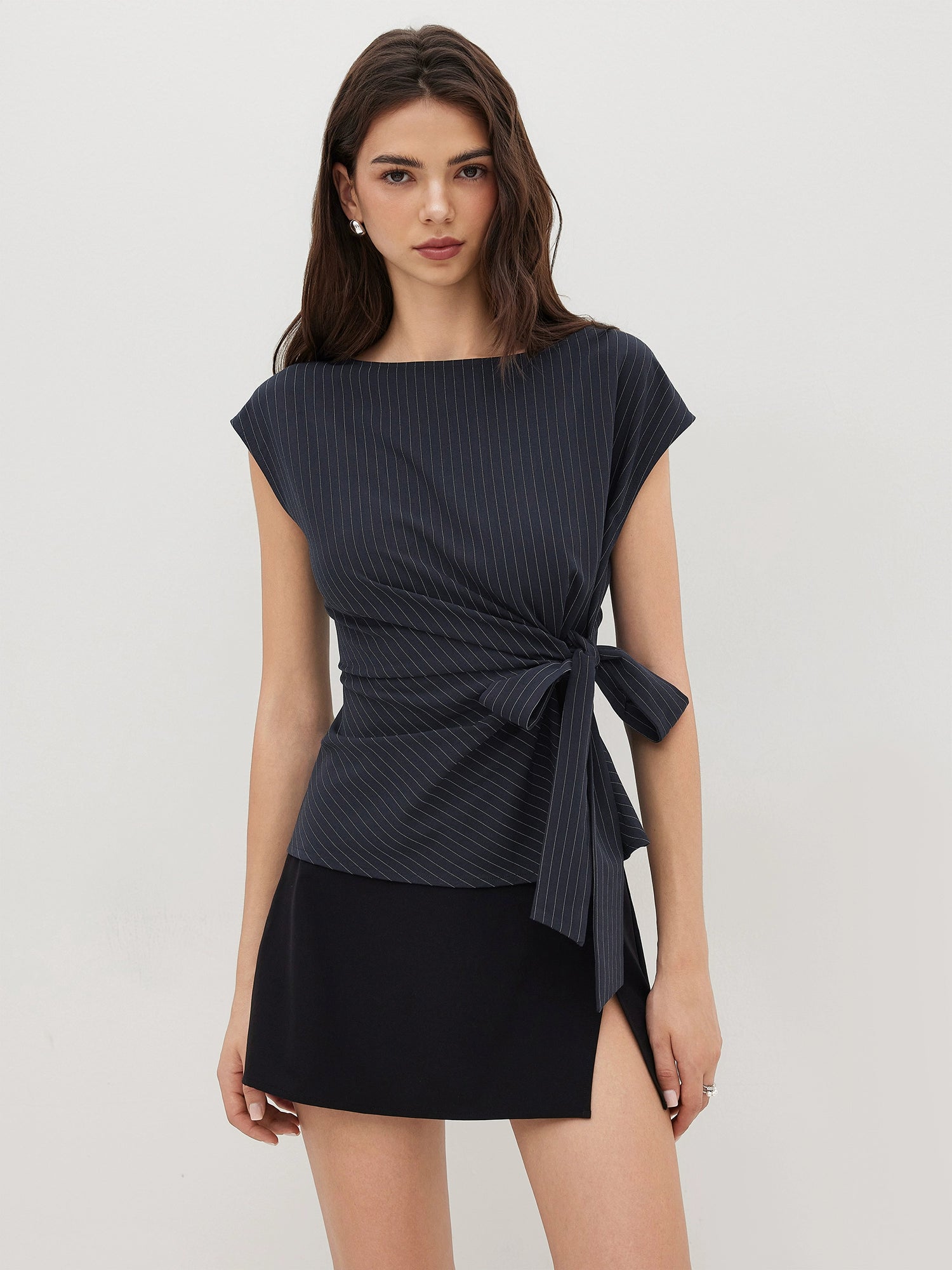 boat-neck striped lace-up loose top